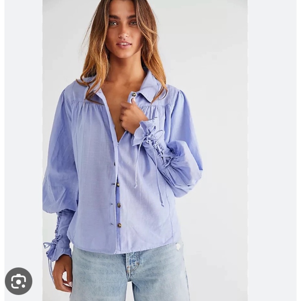 💕VEUC Kiss Kiss Blouse XS in Lupine Meadow
